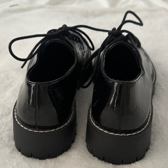 Forever 21 Glossy Black Platform Shoes - Picture 6 of 7